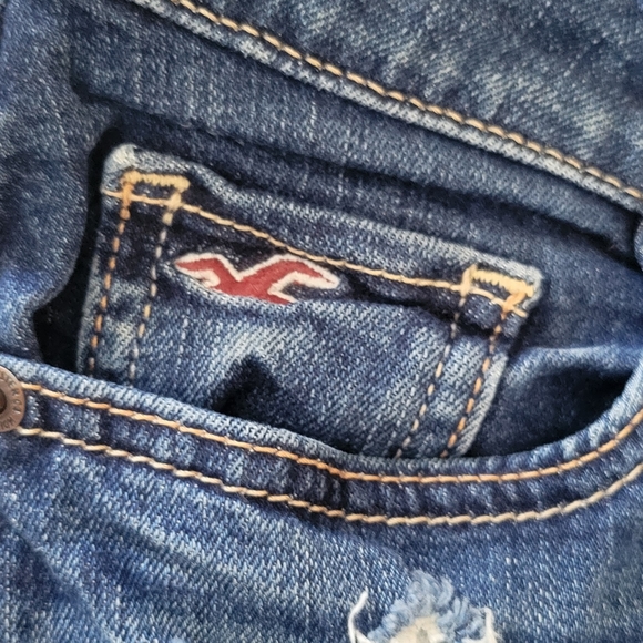 Hollister jeans size 27 low-rise - Picture 2 of 4